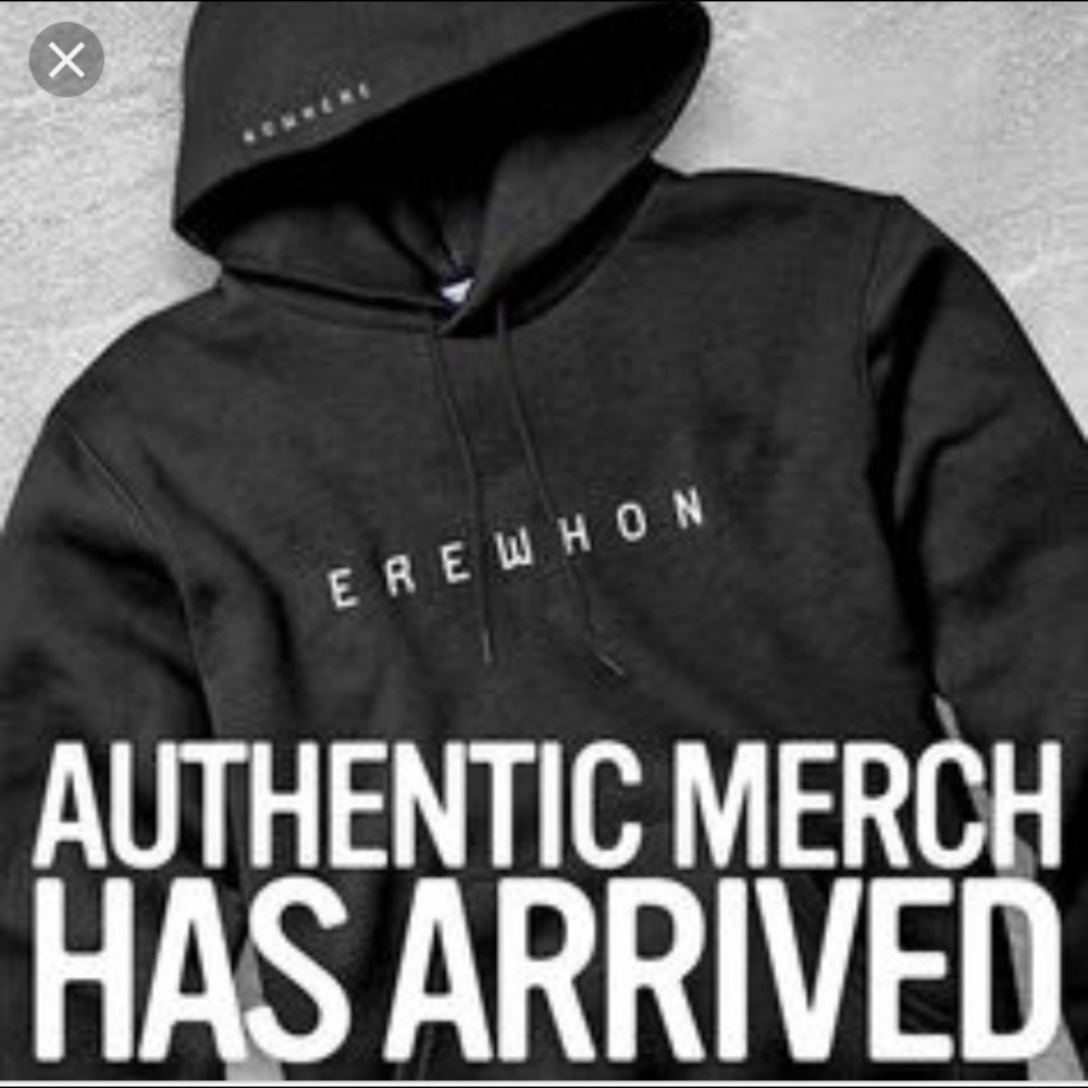 BRAND NEW EREWHON BLACK SWEATSHIRT, size M